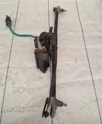 Hyundai Santa Fe Front wiper linkage and motor 9811026200