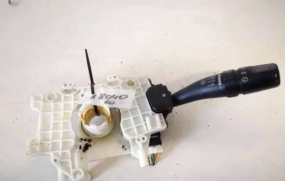KIA Sorento Wiper control stalk kablse120
