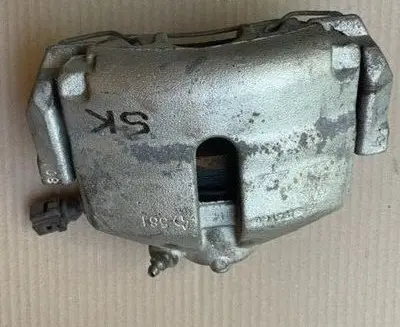Volkswagen Jetta VII Front brake caliper SK581T