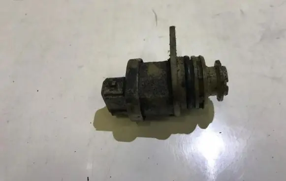 Speed sensor (speedometer sensor)