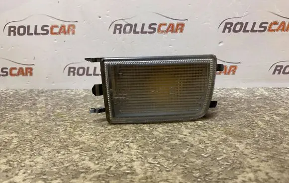 Front indicator light