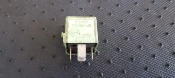 BMW 5 E39 Other relay 61368373700 61.36-8373700