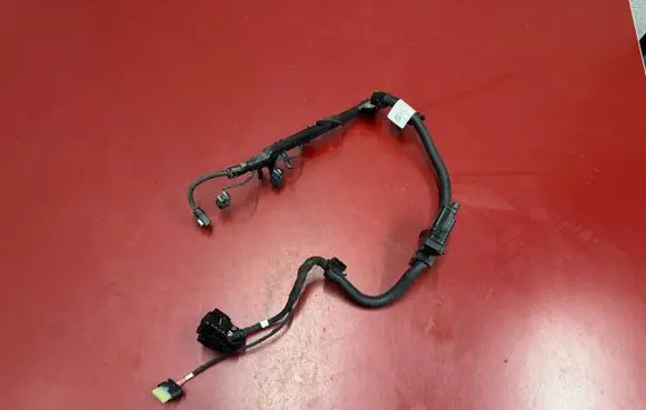 BMW X3 G45 Fuel injector wires 5A6CA69 5A6CA68