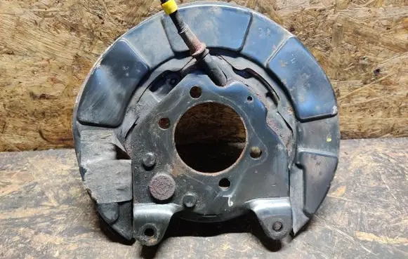 Chevrolet Cruze Rear brake disc plate dust cover 