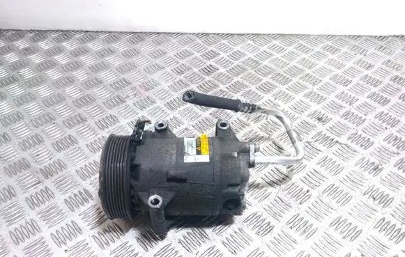 Renault Megane II Air conditioning (A/C) compressor (pump) 8200309193