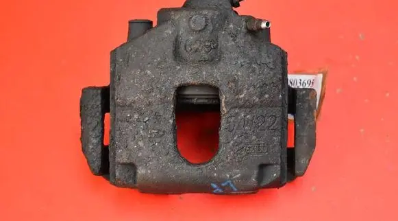 Mazda 2 Front brake caliper