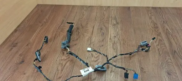 Ford Focus C-MAX Front door wiring loom 3M5T14K138