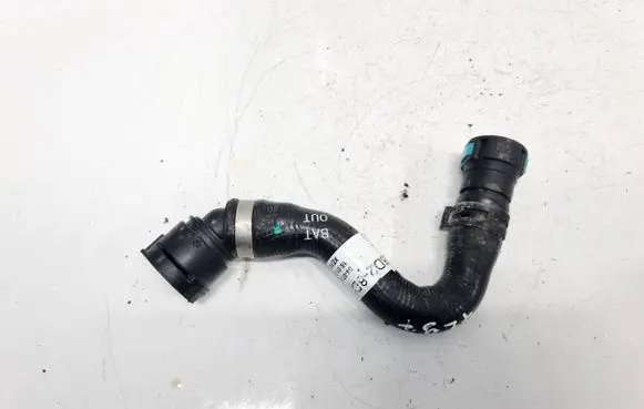 Land Rover Range Rover Evoque L551 Engine coolant pipe/hose L8D28D142AB L8D2-8D142-AB