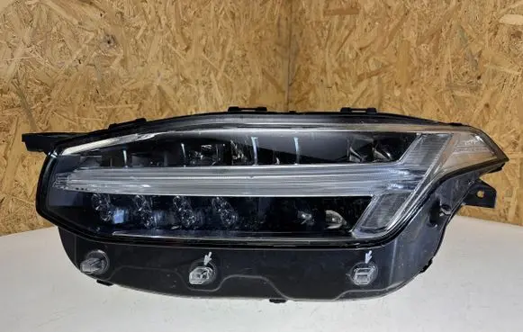 Volvo XC90 Headlight/headlamp 31655157 KT18KT5