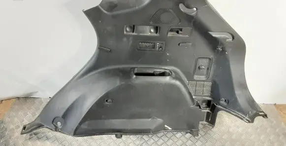 Hyundai Santa Fe Trunk/boot lower side trim panel 