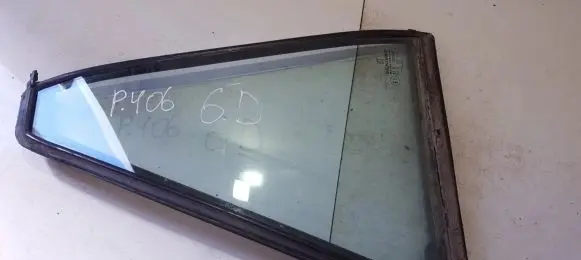 Peugeot 406 Rear vent window glass 