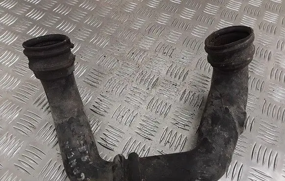 Renault Megane I Air intake hose/pipe 8200229554