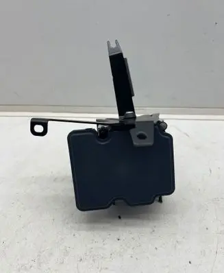 Mercedes-Benz B W247 ABS Pump A1779006207 A1779010505 A1779037215