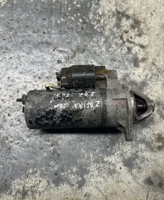 Opel Zafira A Starter motor 0001110115