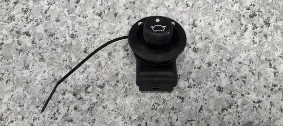 Ford Focus Fog light switch 93BG17B676BA