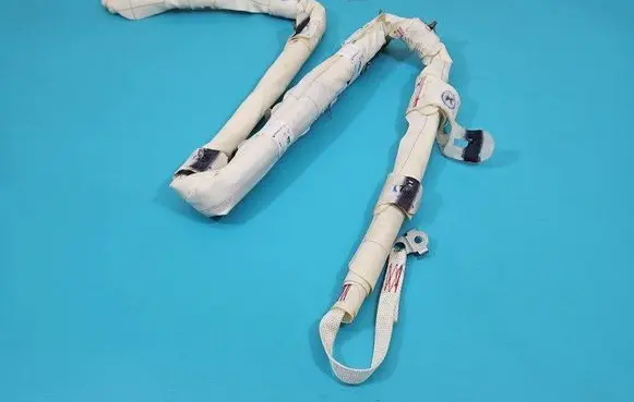 Roof airbag