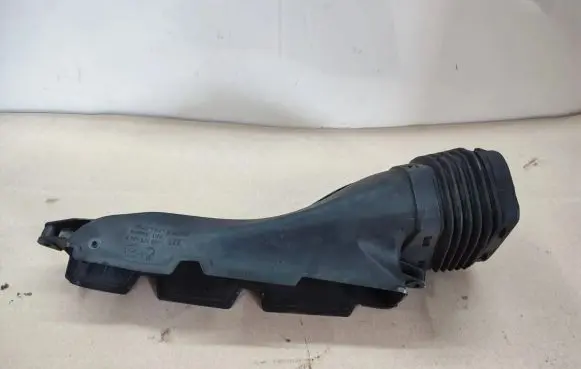 Audi A6 S6 C7 4G Air intake duct part 4G0129624F