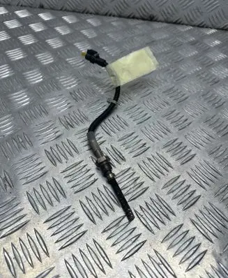 Mercedes-Benz SLK R172 Exhaust gas temperature sensor A0009051132