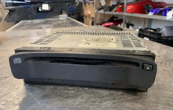 Nissan Primera Radio/CD/DVD/GPS head unit 28185AV700