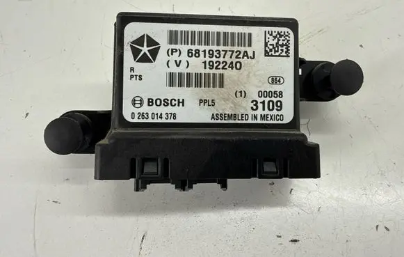 Chrysler Pacifica Parking PDC control unit/module 68193772AJ 0263014378 4672739AA