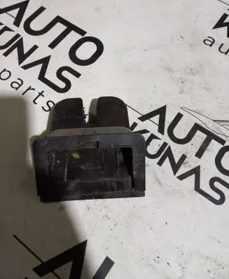 Audi A6 S6 C6 4F Tailgate/trunk/boot lock/catch/latch 4F9827520C