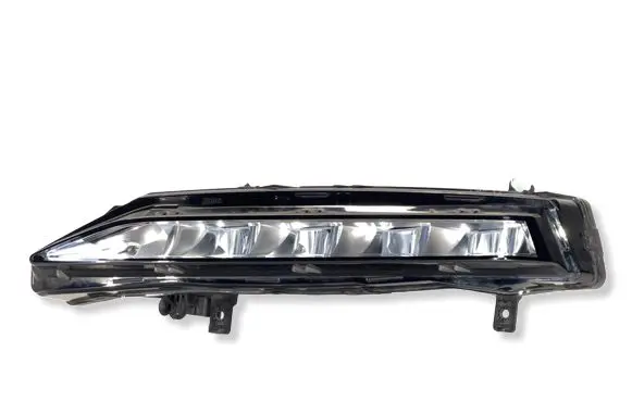 Skoda Superb B8 (3V) Front fog light 3V0941699B