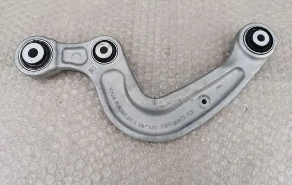 Audi A4 S4 B9 Rear control arm 8W0505324F