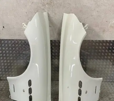 Maserati Quattroporte Fender