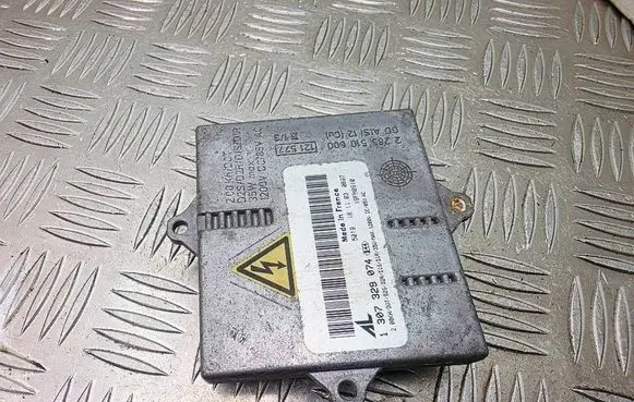 Land Rover Range Rover L322 Headlight ballast module Xenon 1307329074