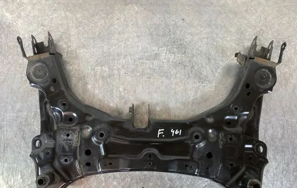 Renault Arkana Front subframe 