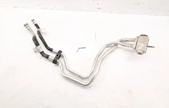 Air conditioning (A/C) pipe/hose