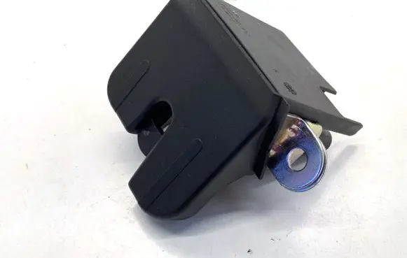 Seat Leon (5F) Tailgate exterior lock 5F4827505C