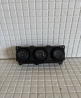 Subaru XV I Climate control unit 72311FJ070 T1018228BD 11117CA102
