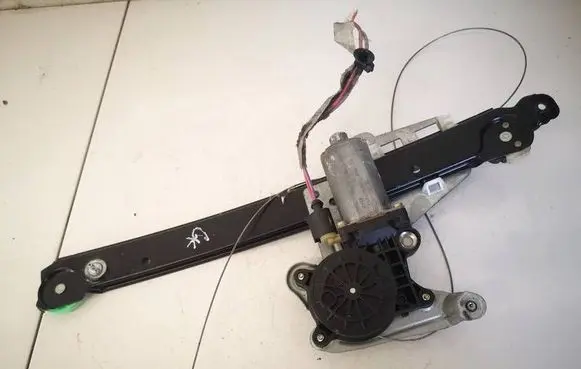 Volvo V70 Rear door window regulator motor 119971XXX