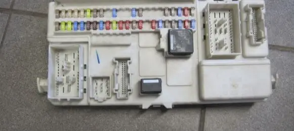 Volvo V50 Fuse box set 31268178
