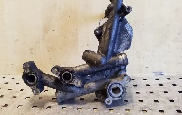 Other engine bay part