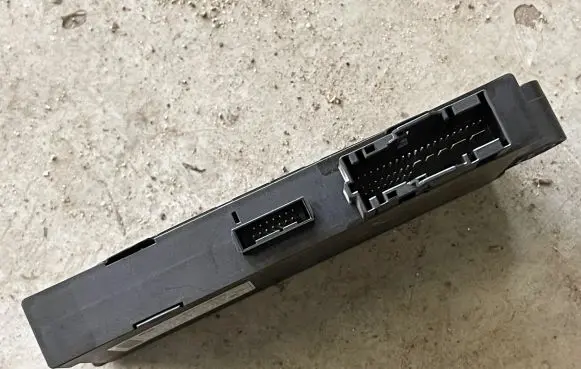 BMW 5 E60 E61 CAS control unit/module 6943834 2070724292 5WK49513CBR