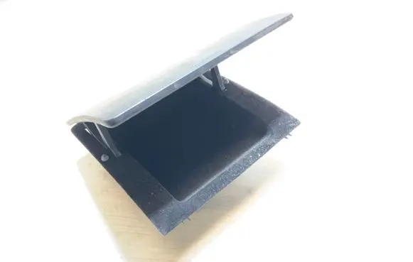 Volkswagen Touran I Glove box 1T2857921B