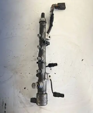 Mercedes-Benz Sprinter W906 Fuel main line pipe a6510700495 R9144z240a