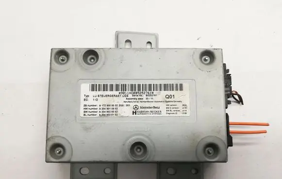 Mercedes-Benz C W204 GPS navigation control unit/module A1729009302