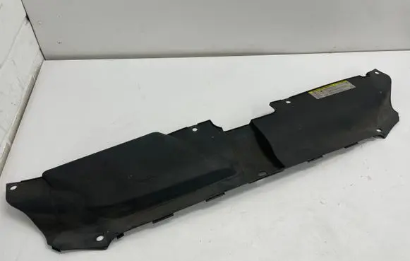 Audi A5 8T 8F Top upper radiator support slam panel 8T0807081A