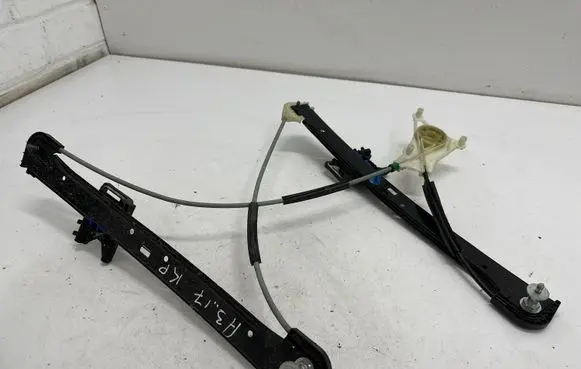 Audi A3 S3 8V Front window lifting mechanism without motor
