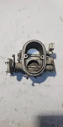 Audi 80 90 S2 B4 Throttle valve B1036030063b B1036