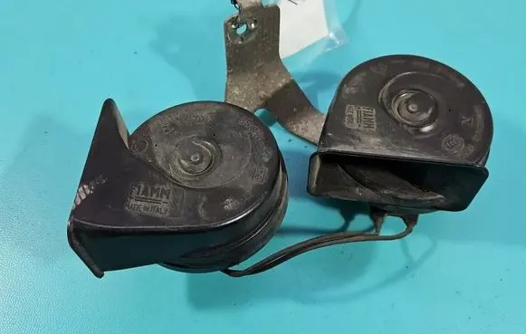 Ford Mondeo MK V Horn signal DG9T13A803DA IMPRK1589288
