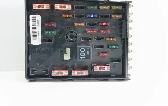 Volkswagen PASSAT B6 Fuse module 3C0937125 63592777