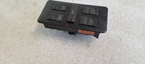 Audi 100 S4 C4 Electric window control switch 