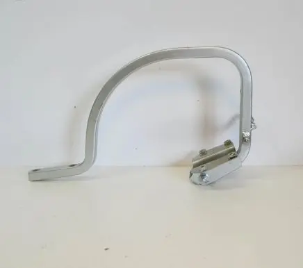 Volkswagen Jetta VI Tailgate/trunk/boot hinge 5C6827302B