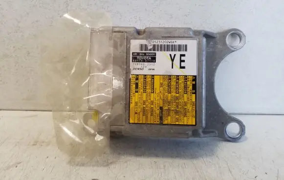 Toyota Prius (XW30) Airbag control unit/module 1503002312 8917047110