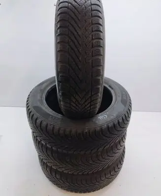 Nissan Micra R15 winter tire 