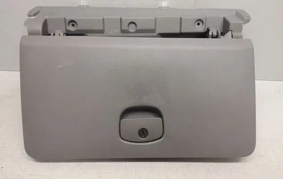 Chevrolet Nubira Glove box set 96554978